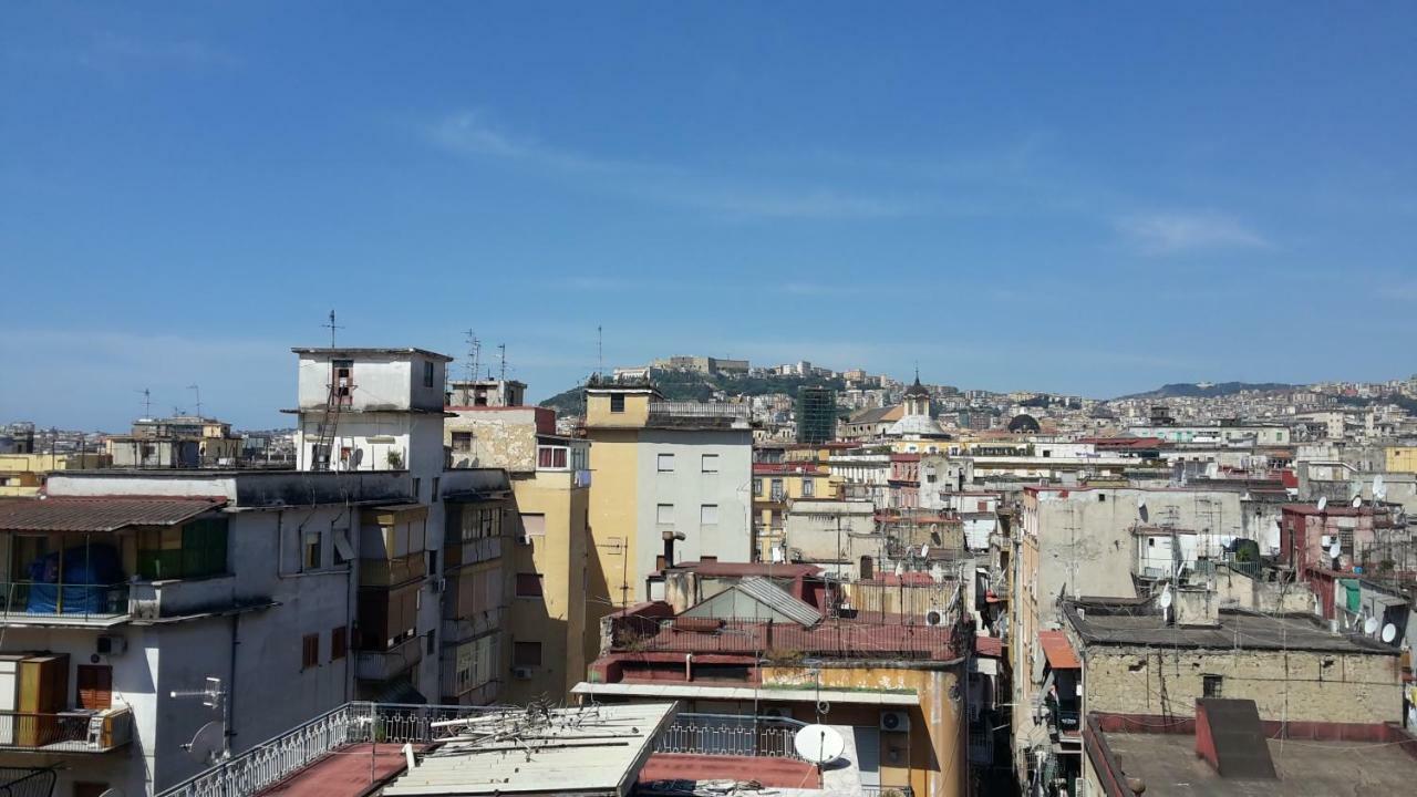 O' Paese E Masaniello * Nápoles